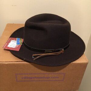 UNWORN, NWT INDIANA JONES "AUSSIE" FELT HAT